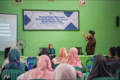 KKN Ke-53 UIN SAIZU Purwokerto Mengadakan Strategi Digital Marketing di Desa Wagirpandan